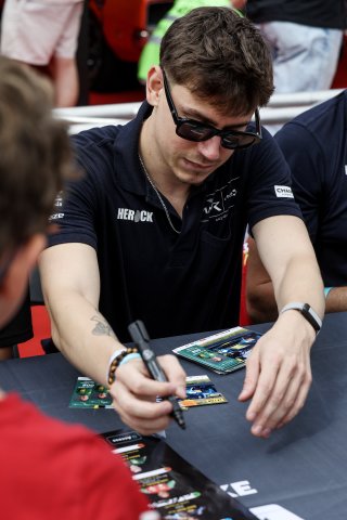 Belgian drivers autograph session