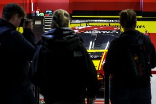 Fans at the Night Pitwalk