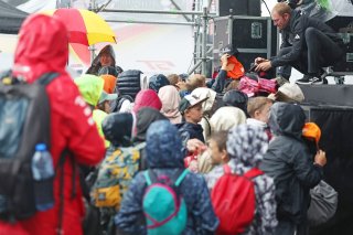 School Day - Autograph Session in the Endurance Paddock