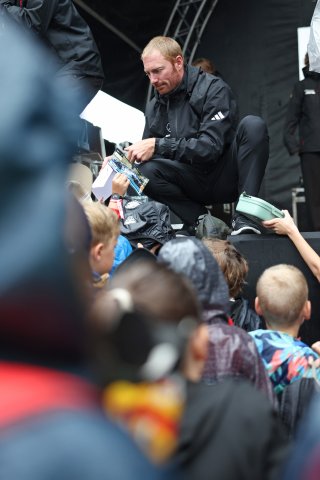 School Day - Autograph Session in the Endurance Paddock