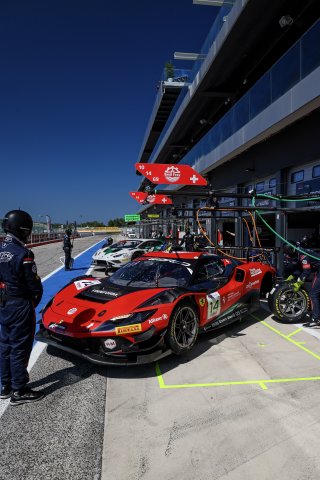 #14 - Emil Frey Racing - Konsta LAPPALAINIEN - Ben GREEN - Ferrari 296 GT3 