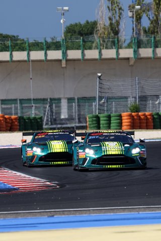 #21 - Comtoyou Racing - Jamie DAY - Kobe PAUWELS - Aston Martin Vantage AMR GT3 EVO