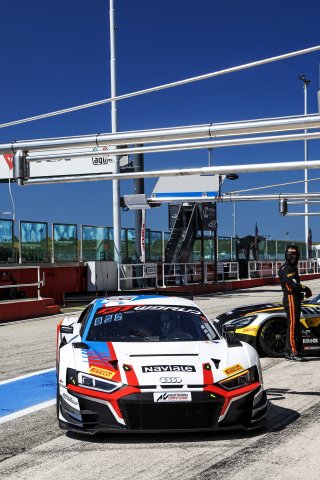 #26 - Sainteloc Racing - Lorens LECERTUA - Ivan KLYMENKO - Audi R8 LMS GT3 EVO II 