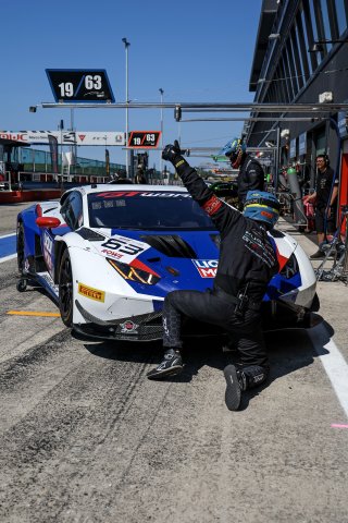 #63 - GRT - Grasser Racing Team - Luca ENGSTLER - Jordan PEPPER - Lamborghini Huracan GT3 EVO2 