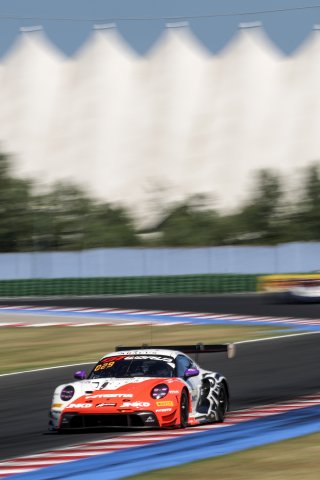 #80 - Lionspeed GP - Ricardo FELLER - Gabriel RINDONE - Porsche 911 GT3 R 
