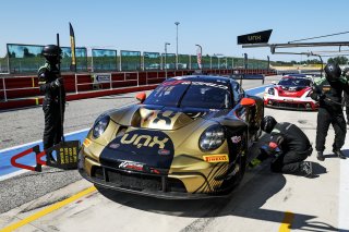 #888 - UNX Racing - Mathieu DETRY - Fabian DUFFIEUX - Porsche 911 GT3 R (992)