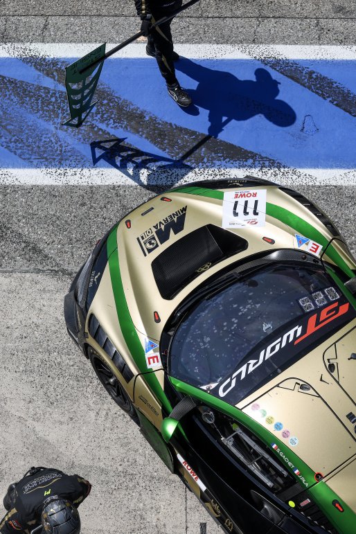 #111 - CSA Racing - Jim PLA - Simon GACHET - McLaren 720S GT3 EVO  | SRO / JEP