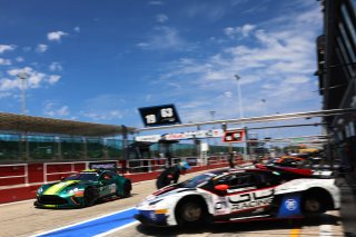 #270 - Comtoyou Racing - Sergio SETTE CAMARA - Ricardo BAPTISTA - Aston Martin Vantage AMR GT3 EVO 