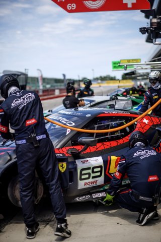 #69 - Emil Frey Racing - Thierry VERMEULEN - Chris LULHAM - Ferrari 296 GT3 