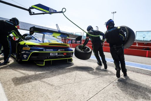 #96 - Rutronik Racing - Patric NIEDERHAUSER - Sven MULLER - Porsche 911 GT3 R (992) | SRO / JEP