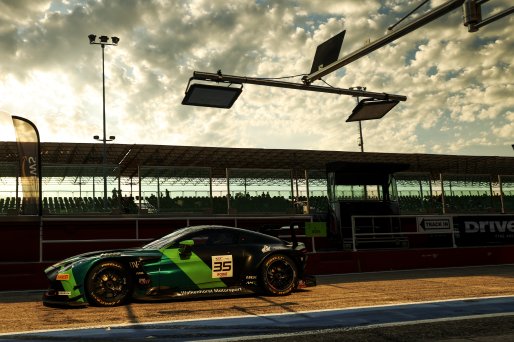 #35 - Walkenhorst Motorsport - Henrique CHAVES - Mateo VILLAGOMEZ - Aston Martin Vantage AMR GT3 EVO | SRO / JEP