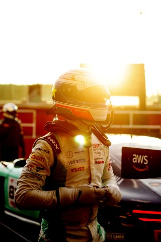 #81 - Winward Racing - Gabriele PIANA - Mercedes-AMG GT3 EVO 