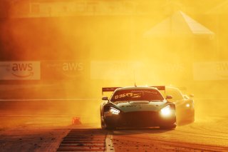 #81 - Winward Racing - Gabriele PIANA - Rinat SALIKHOV - Mercedes-AMG GT3 EVO 