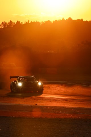 #888 - UNX Racing - Mathieu DETRY - Fabian DUFFIEUX - Porsche 911 GT3 R (992)