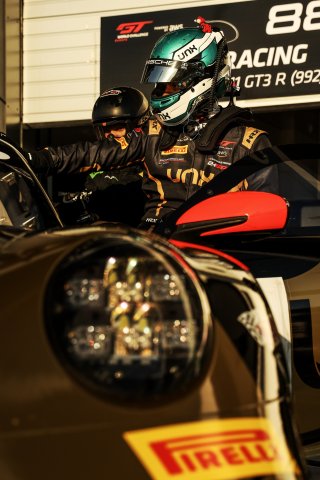 #888 - UNX Racing - Mathieu DETRY - Fabian DUFFIEUX - Porsche 911 GT3 R (992)