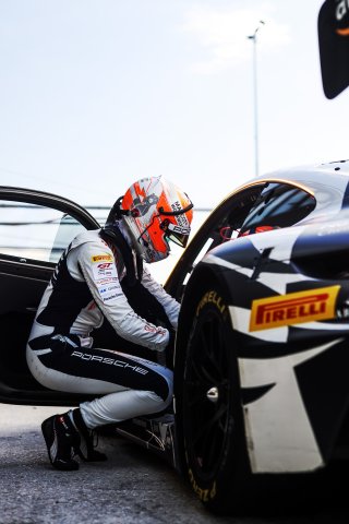#89 - Lionspeed GP - Bastian BUUS - Porsche 911 GT3 R (992)