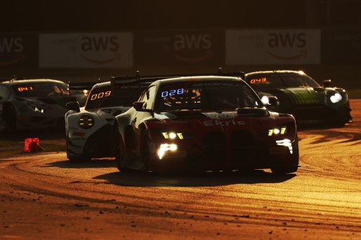 #992 - Paradine Competition - Maxime OOSTEN - Mex JANSEN - BMW M4 GT3 EVO | SRO / JEP