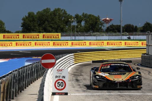 #112 - CSA Racing - Arthur ROUGIER - Isaac TUTUMLU LOPEZ - McLaren 720S GT3 EVO  | SRO / JEP