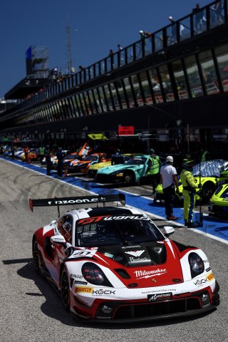 #41 - Razoon - more than racing - Simon BIRCH - Klaus BACHLER - Porsche 911 GT3 R (992)