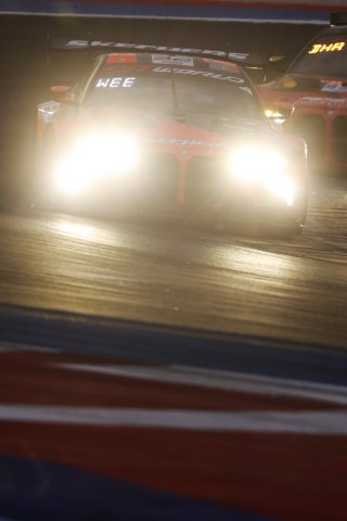 #32 - Team WRT - Charles WEERTS - Kelvin VAN DER LINDE - BMW M4 GT3 EVO 
