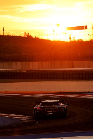 #74 - Kessel Racing - Dennis MARSCHALL - Dustin BLATTNER - Ferrari 296 GT3 