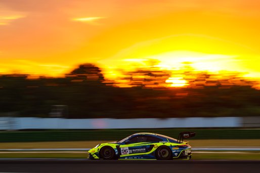 #96 - Rutronik Racing - Patric NIEDERHAUSER - Sven MULLER - Porsche 911 GT3 R (992) | SRO / JEP