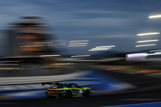 #96 - Rutronik Racing - Patric NIEDERHAUSER - Sven MULLER - Porsche 911 GT3 R (992)