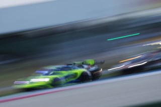 #97 - Rutronik Racing - Loek HARTOG - Eshan PIERIS - Porsche 911 GT3 R (992)