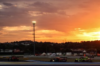 #97 - Rutronik Racing - Loek HARTOG - Eshan PIERIS - Porsche 911 GT3 R (992)