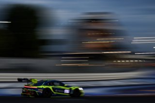#97 - Rutronik Racing - Loek HARTOG - Eshan PIERIS - Porsche 911 GT3 R (992)