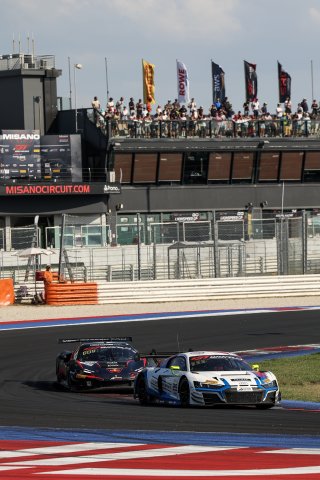 #25 - Sainteloc Racing - Paul EVRARD - Gilles MAGNUS - Audi R8 LMS GT3 EVO II 