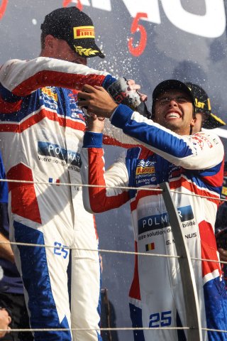 #25 - Sainteloc Racing - Paul EVRARD - Gilles MAGNUS - Audi R8 LMS GT3 EVO II 