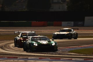 #35 - Walkenhorst Motorsport - Henrique CHAVES - Mateo VILLAGOMEZ - Aston Martin Vantage�AMR�GT3�EVO