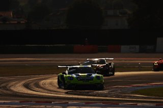 #96 - Rutronik Racing - Patric NIEDERHAUSER - Sven MULLER - Porsche 911 GT3 R (992)