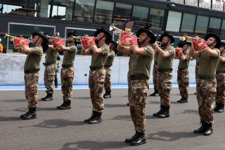 Fanfara Band on the grid
