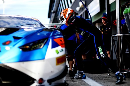 #19 - GRT - Grasser Racing Team - Ivan EKELCHIK - Baptiste MOULIN - Lamborghini Huracan GT3 EVO 2 | SRO / JEP