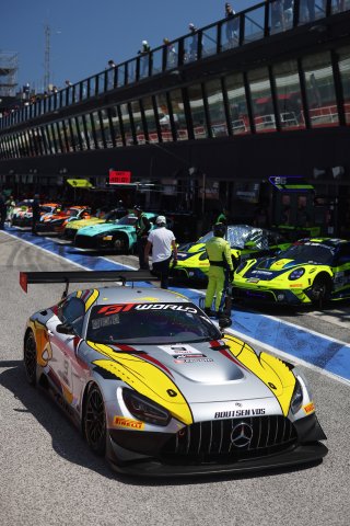 #9 - Boutsen VDS - Maxime MARTIN - Luca STOLZ - Mercedes-AMG GT3 EVO 