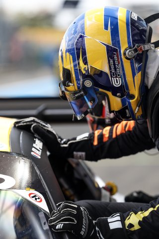 #10 - Boutsen VDS - Cesar GAZEAU - Mercedes-AMG GT3 EVO 