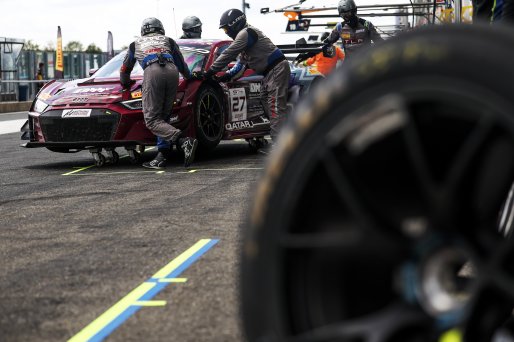 #27 - QMMF by Sainteloc Racing - Ghanim Salah AL-MAADHEED - Ibrahim AL-ABDULGHANI - Audi R8 LMS GT3 EVO II | SRO / JEP