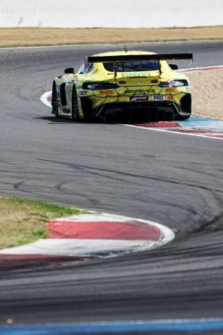 #48 - Winward Racing - Lucas AUER - Maro ENGEL - Mercedes-AMG GT3 EVO 