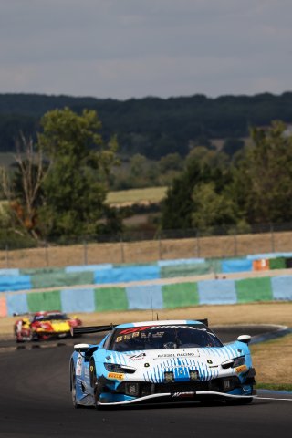 #74 - Kessel Racing - Dennis MARSCHALL - Dustin BLATTNER - Ferrari 296 GT3 