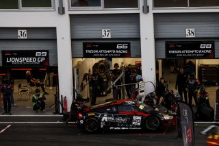 #88 - Tresor Attempto Racing - Sebastian OGAARD - Leonardo MONCINI - Audi R8 LMS GT3 EVO II 