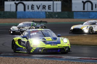 #96 - Rutronik Racing - Patric NIEDERHAUSER - Sven MULLER - Porsche 911 GT3 R (992)