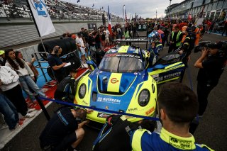 #96 - Rutronik Racing - Patric NIEDERHAUSER - Sven MULLER - Porsche 911 GT3 R (992)