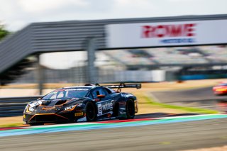 #76 - Barwell Motorsport - Bijoy GARG - Ricky COLLARD - Lamborghini Huracan GT3 EVO2