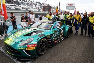 #21 - Comtoyou Racing - Jamie DAY - Kobe PAUWELS - Aston Martin Vantage AMR GT3 EVO