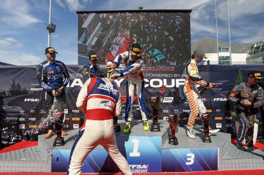 Race 2 Gold Podium (l-r) #58 - Garage 59 - Thomas FLEMING - Louis PRETTE - McLaren 720S GT3 EVO, #25 - Sainteloc Racing - Paul EVRARD - Gilles MAGNUS - Audi R8 LMS GT3 EVO II, #88 - Tresor Attempto Racing - Sebastian OGAARD - Leonardo MONCINI - Audi R8 LM | SRO / JEP