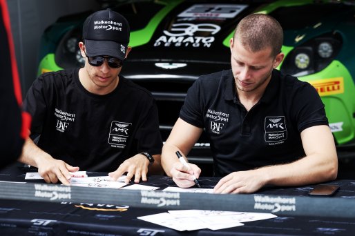 #35 - Walkenhorst Motorsport - Henrique CHAVES - Mateo VILLAGOMEZ - Aston Martin Vantage AMR GT3 EVO | SRO / JEP