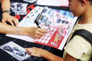 Pit walk and autograph session