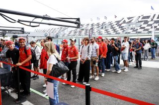 Pit walk and autograph session